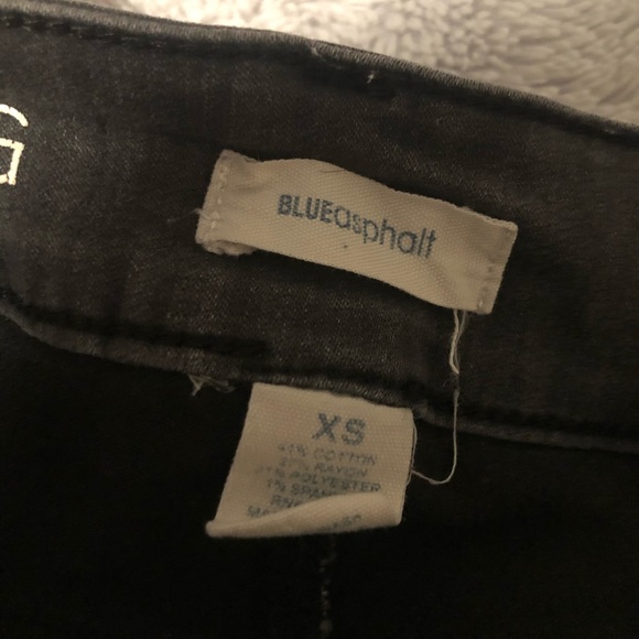 Ripped knee dark gray jeggings - Picture 3 of 4